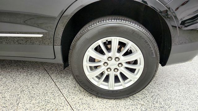 2019 Cadillac XT5 FWD 4dr - 23056041 - 8