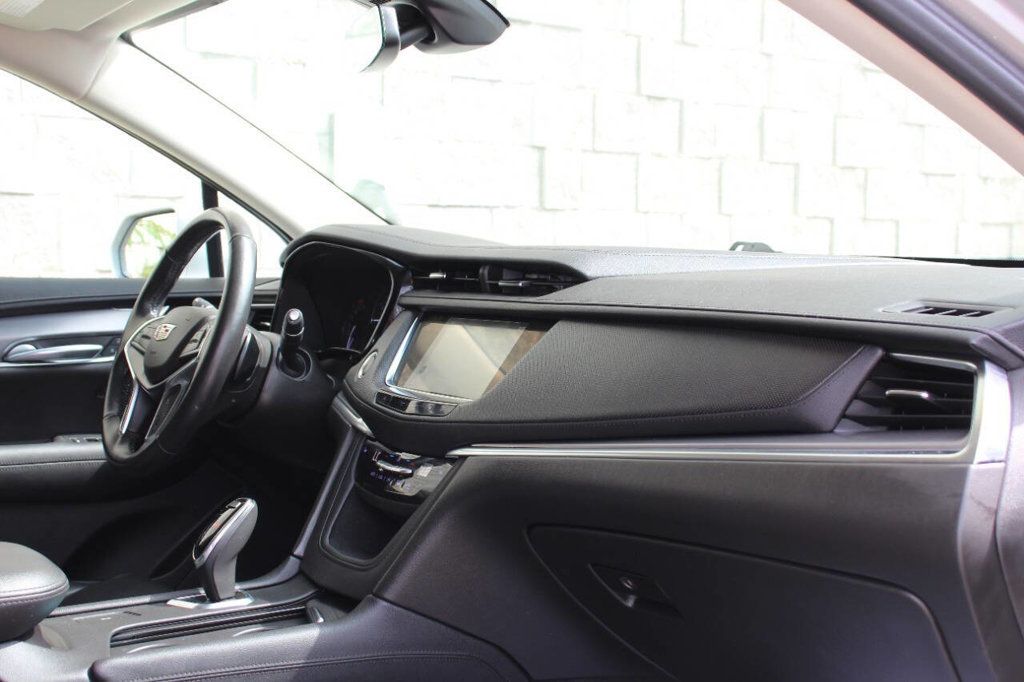 2019 Cadillac XT5 FWD 4dr Luxury - 22909494 - 16