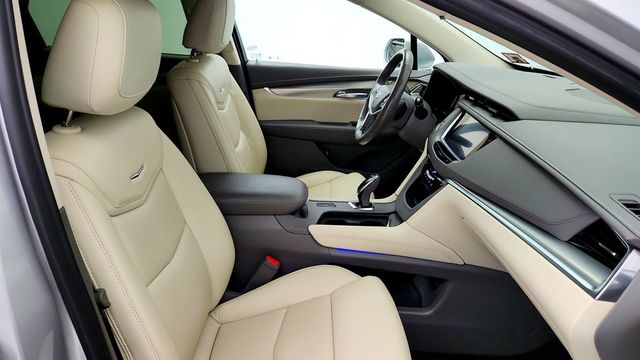 2019 Cadillac XT5 FWD 4dr Luxury - 23057799 - 23