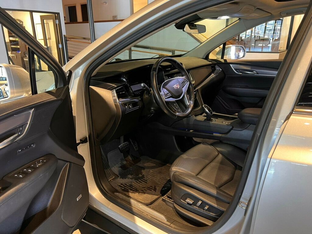 2019 Cadillac XT5 LocalTrade/AWD/LuxuryPkg/HtdSeats/BosePremiumSound/NAV/RearCam - 22997447 - 8