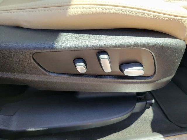 2019 Cadillac XT5 Luxury Sport Utility 4D - 23036018 - 22