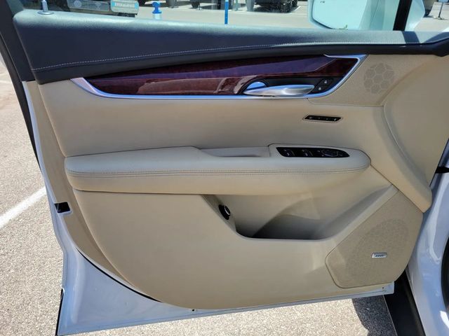 2019 Cadillac XT5 Luxury Sport Utility 4D - 23036018 - 27