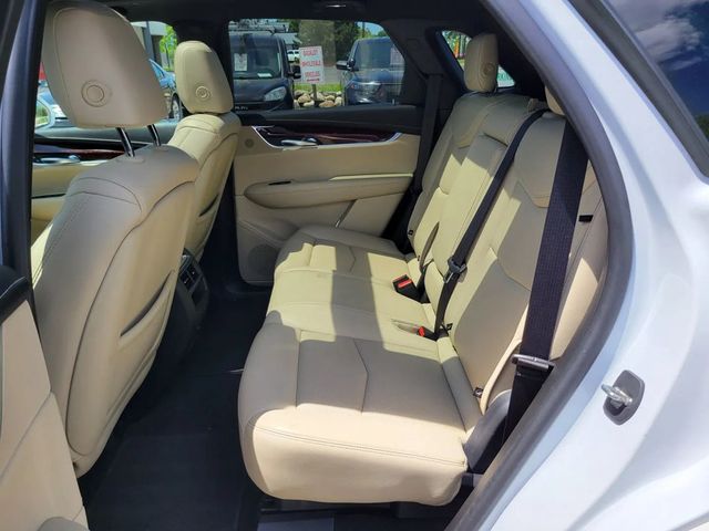 2019 Cadillac XT5 Luxury Sport Utility 4D - 23036018 - 3