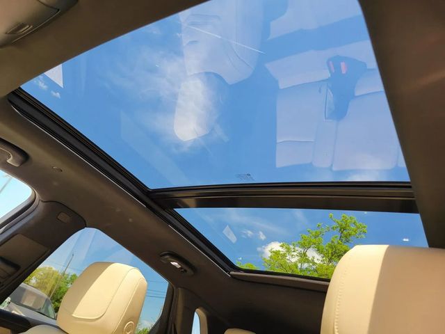 2019 Cadillac XT5 Luxury Sport Utility 4D - 23036018 - 7