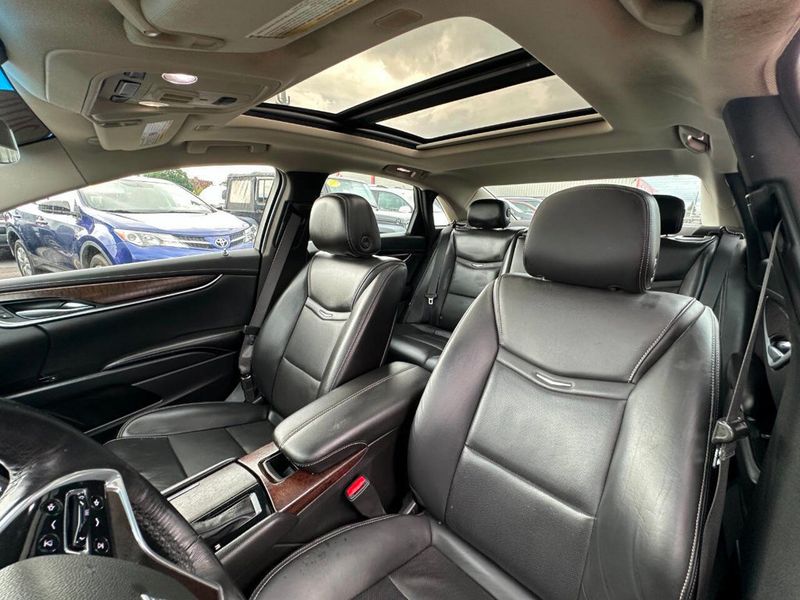 2019 Cadillac XTS 4dr Sedan Luxury AWD - 22891530 - 19