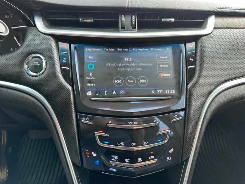 2019 Cadillac XTS 4dr Sedan Luxury AWD - 22891530 - 37