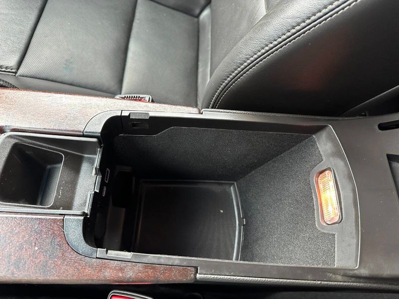 2019 Cadillac XTS 4dr Sedan Luxury AWD - 22891530 - 48