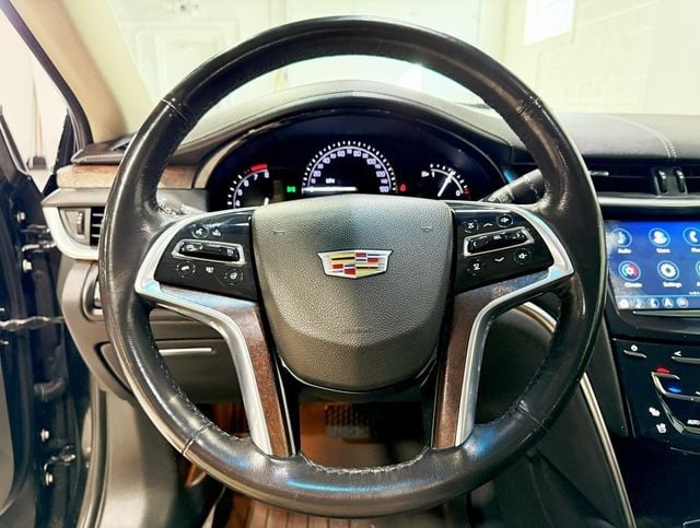 2019 Cadillac XTS 4dr Sedan Luxury FWD - 22927624 - 9