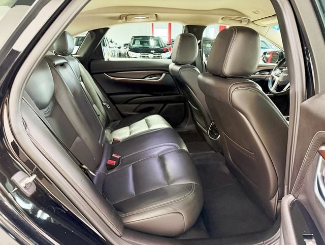 2019 Cadillac XTS 4dr Sedan Luxury FWD - 22927624 - 30