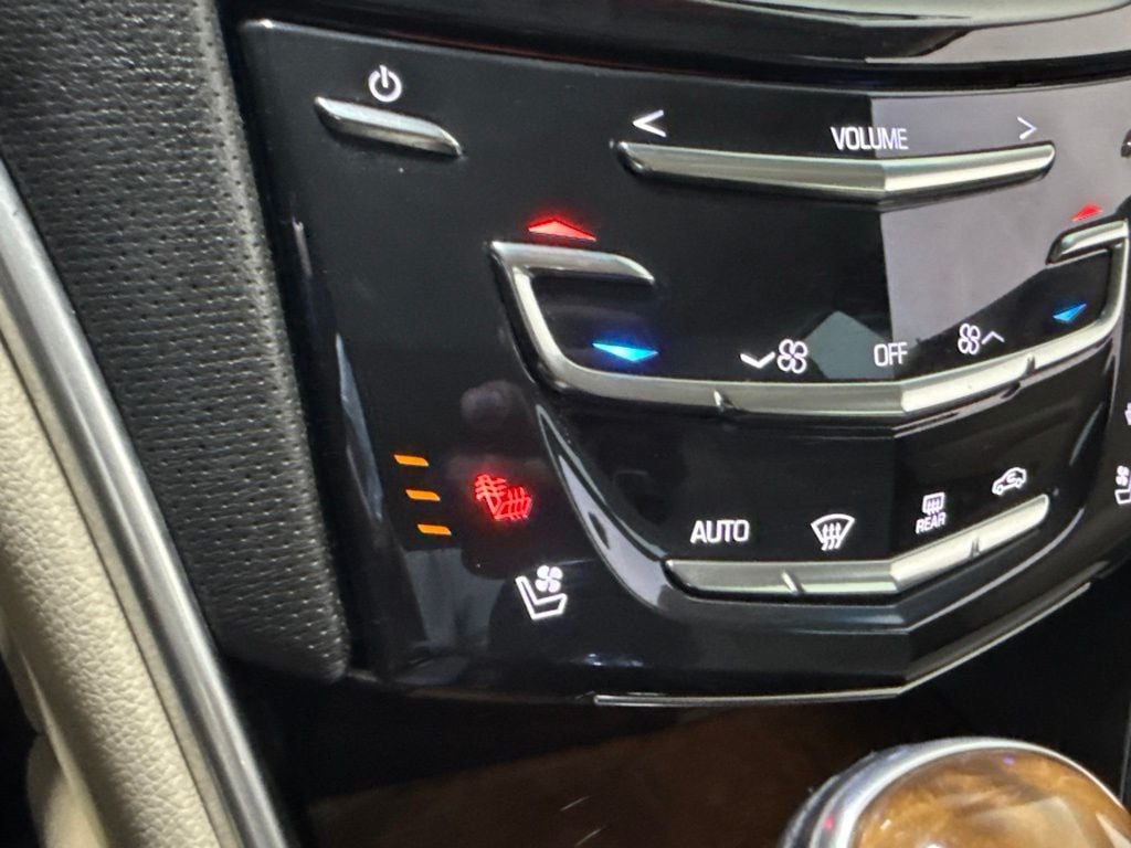 2019 Cadillac XTS 4dr Sedan Luxury FWD - 23047064 - 16