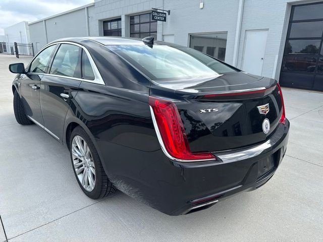 2019 Cadillac XTS 4dr Sedan Luxury FWD - 23047064 - 4