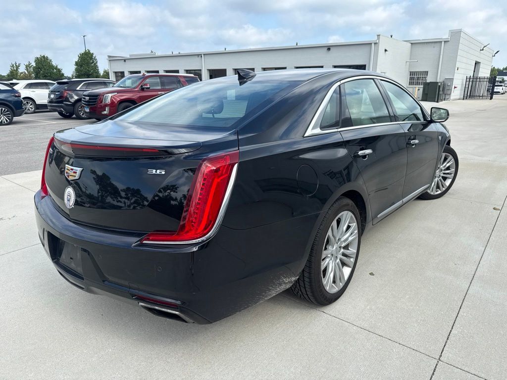 2019 Cadillac XTS 4dr Sedan Luxury FWD - 23047064 - 5