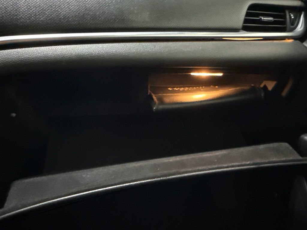 2019 Cadillac XTS 4dr Sedan Luxury FWD - 23066845 - 19