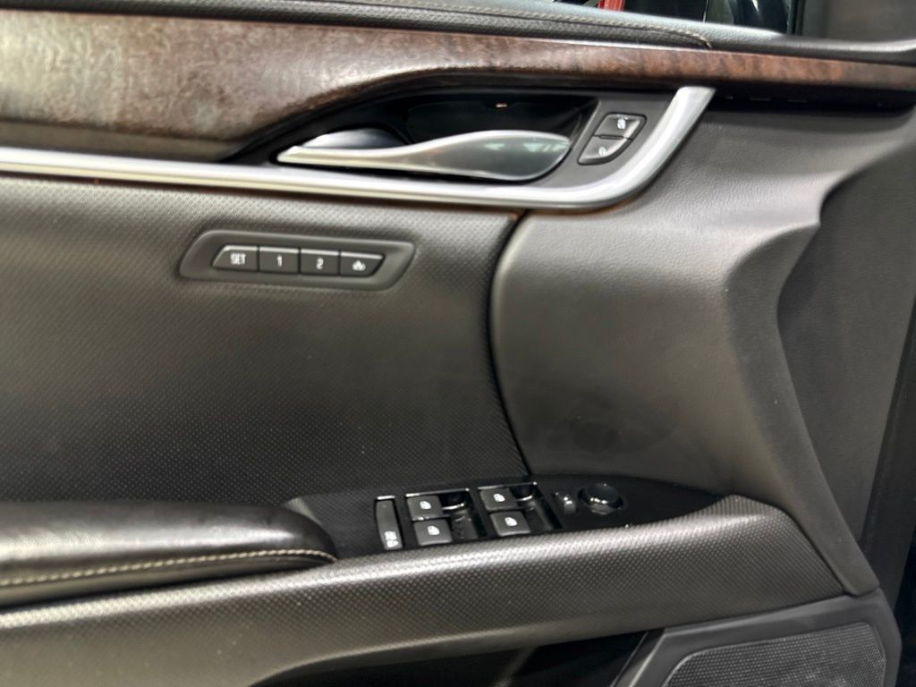 2019 Cadillac XTS 4dr Sedan Luxury FWD - 23066845 - 21