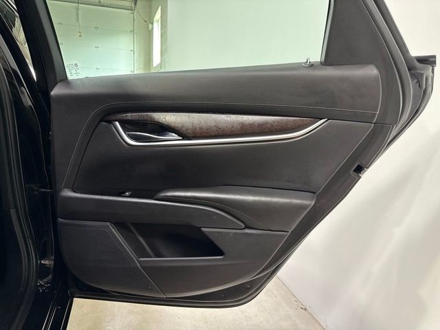 2019 Cadillac XTS 4dr Sedan Luxury FWD - 23066845 - 27