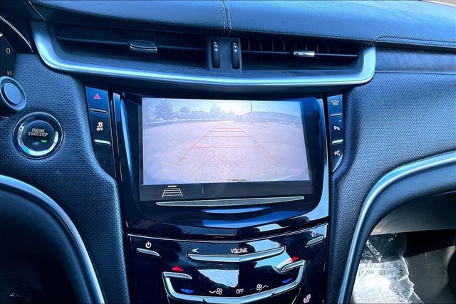 2019 Cadillac XTS 4dr Sedan Luxury FWD - 23033921 - 25