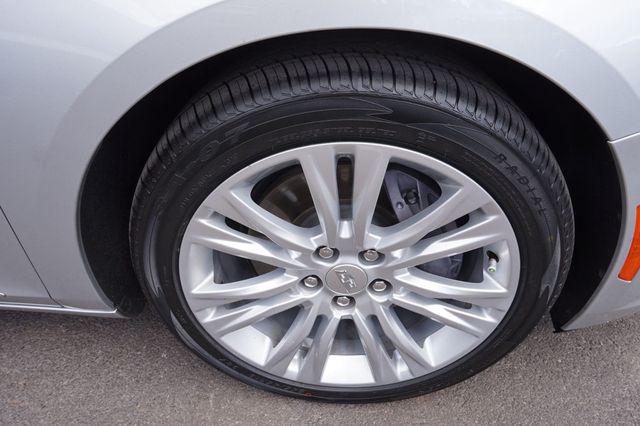 2019 Cadillac XTS LUXURY, LOW MILES, PREMIUM WHEELS, PANO MOON ROOF, LEATHER SEATS - 23067288 - 13