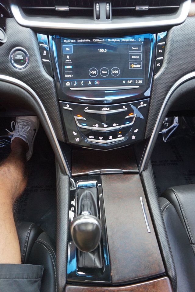 2019 Cadillac XTS LUXURY, LOW MILES, PREMIUM WHEELS, PANO MOON ROOF, LEATHER SEATS - 23067288 - 28