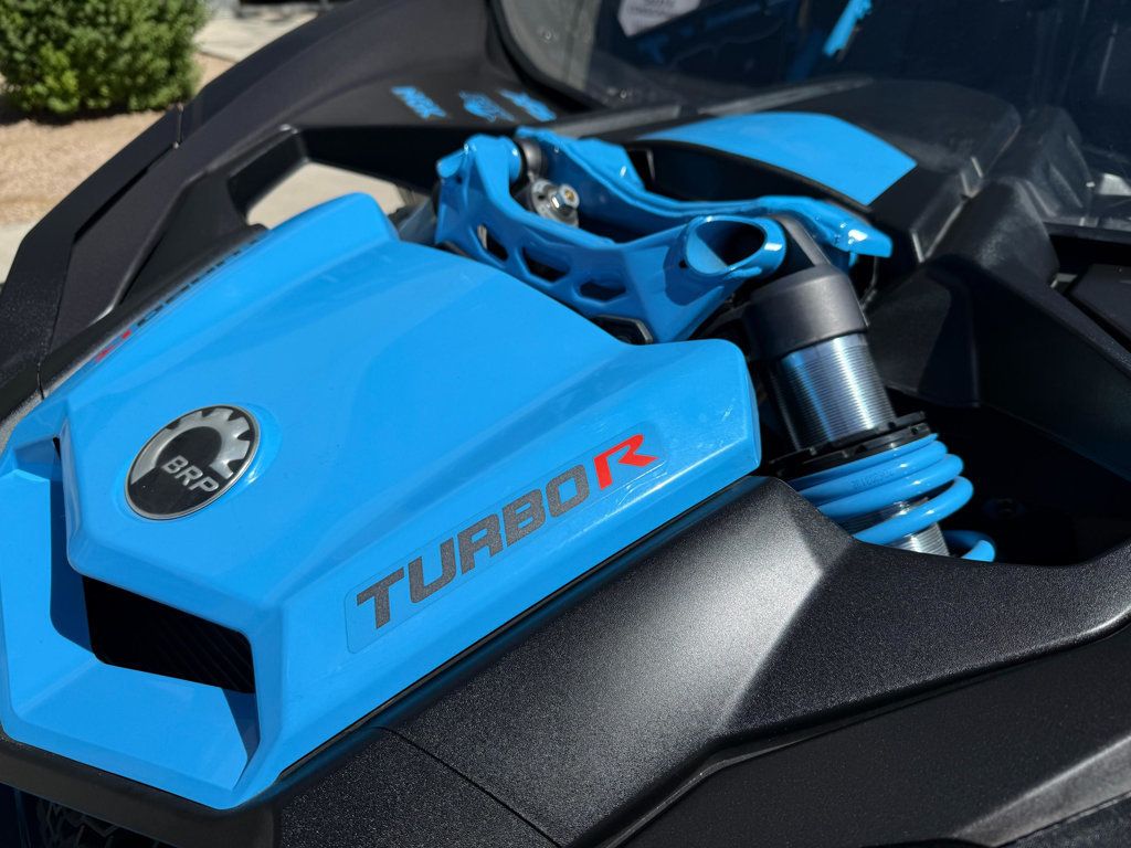 2019 Can-Am Maverick X3 X RC Turbo R LOW MILES! - 22893057 - 12