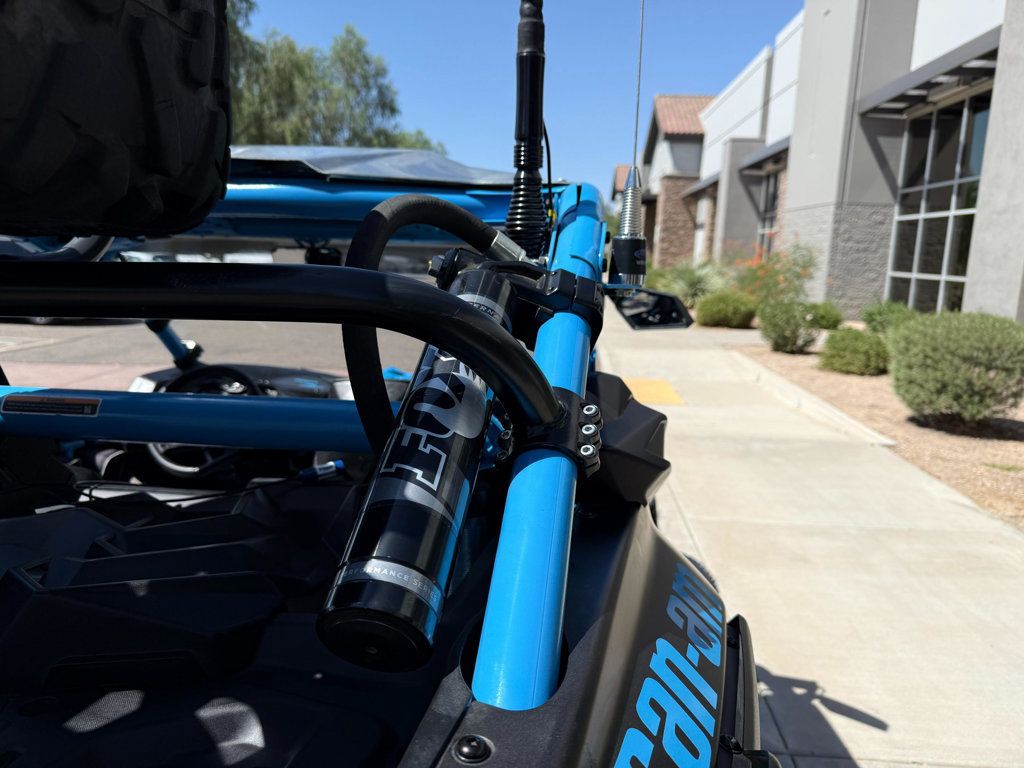2019 Can-Am Maverick X3 X RC Turbo R LOW MILES! - 22893057 - 8