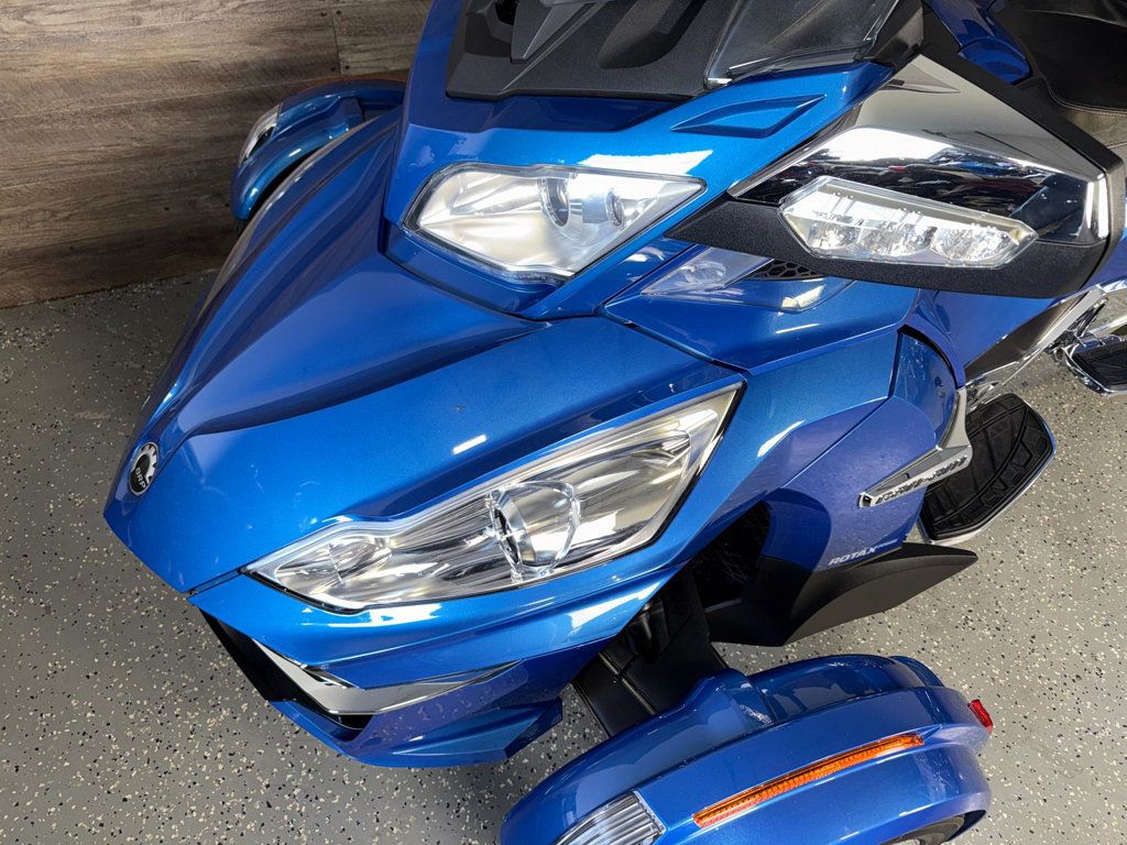 2019 Can-Am Spyder RT Limited SE6 SUPER CLEAN! - 22964930 - 14