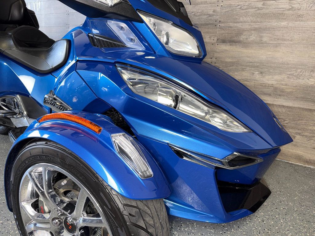 2019 Can-Am Spyder RT Limited SE6 SUPER CLEAN! - 22964930 - 8