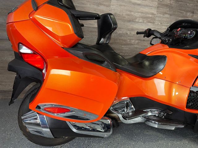 2019 Can-Am Spyder RT Limited SE6 SUPER CLEAN! - 23020566 - 9