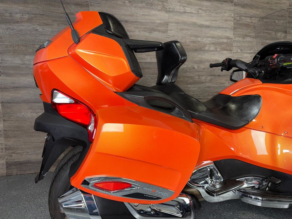 2019 Can-Am Spyder RT Limited SE6 SUPER CLEAN! - 23020566 - 6