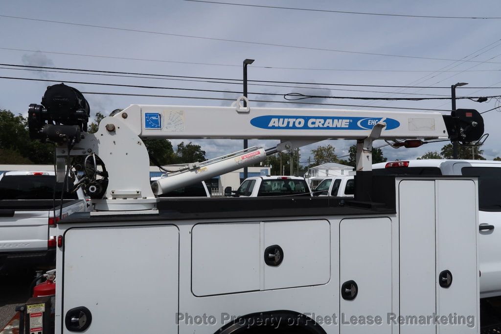 2019 Chevrolet 5500HD Diesel Silverado 5500HD 4WD Crew Cab Utility Auto Crane - 22592558 - 19