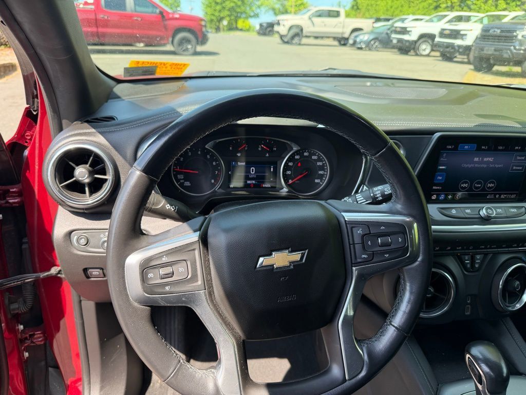 2019 Chevrolet Blazer Base - 23017670 - 28