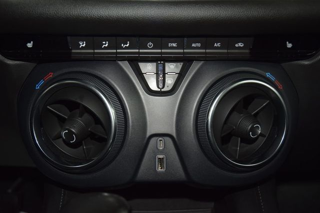 2019 Chevrolet Blazer Base - 23040767 - 32