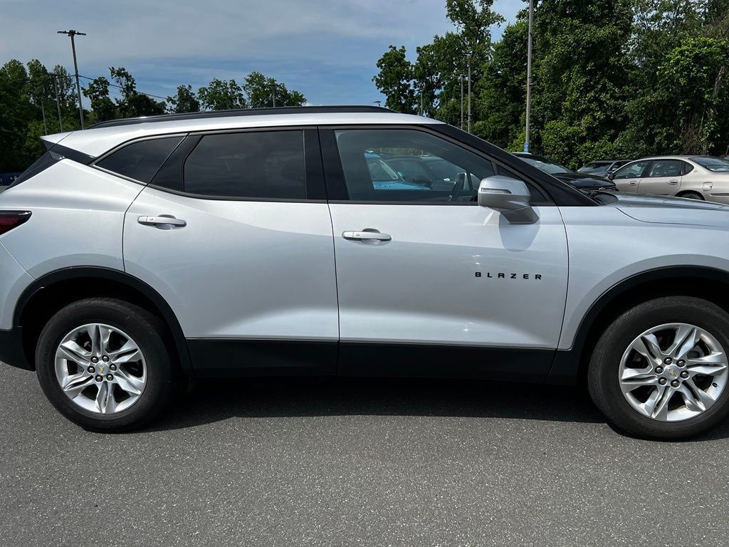 2019 Chevrolet Blazer Base - 23040767 - 3
