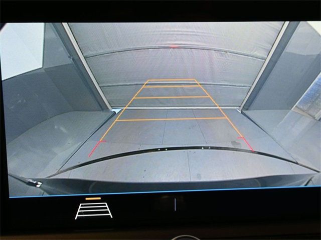 2019 Chevrolet Blazer Base - 22956011 - 24