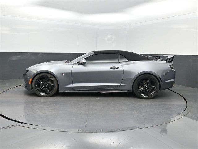2019 Chevrolet Camaro 2SS photo 2