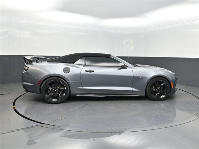 2019 Chevrolet Camaro 2SS photo 21