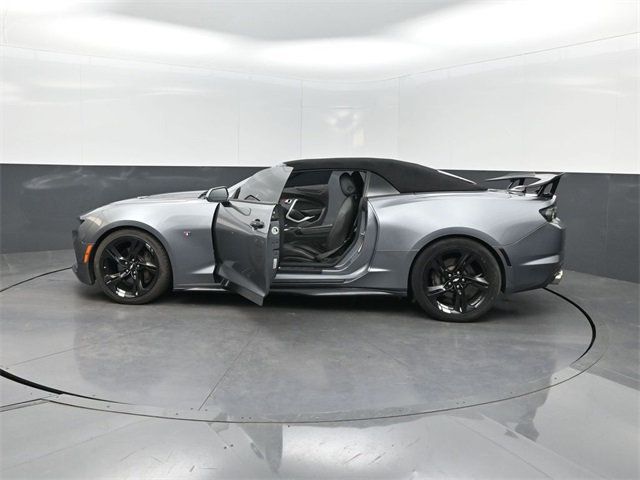 2019 Chevrolet Camaro 2SS photo 27