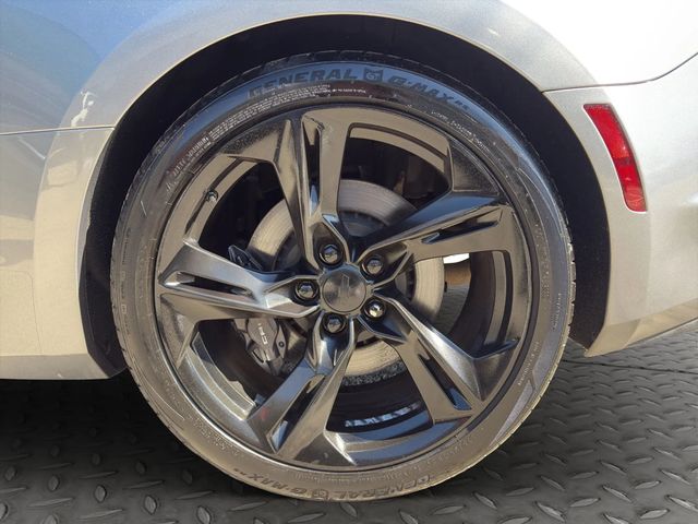 2019 Chevrolet Camaro 2dr Convertible SS w/2SS - 22993792 - 18