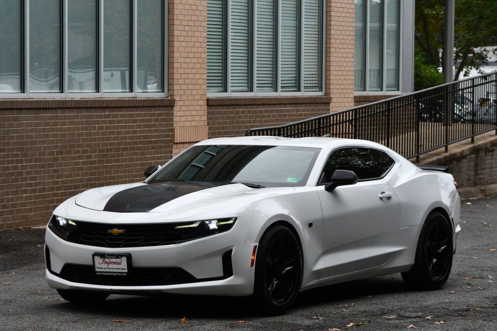 2019 Chevrolet Camaro Coupe 1LS photo 3