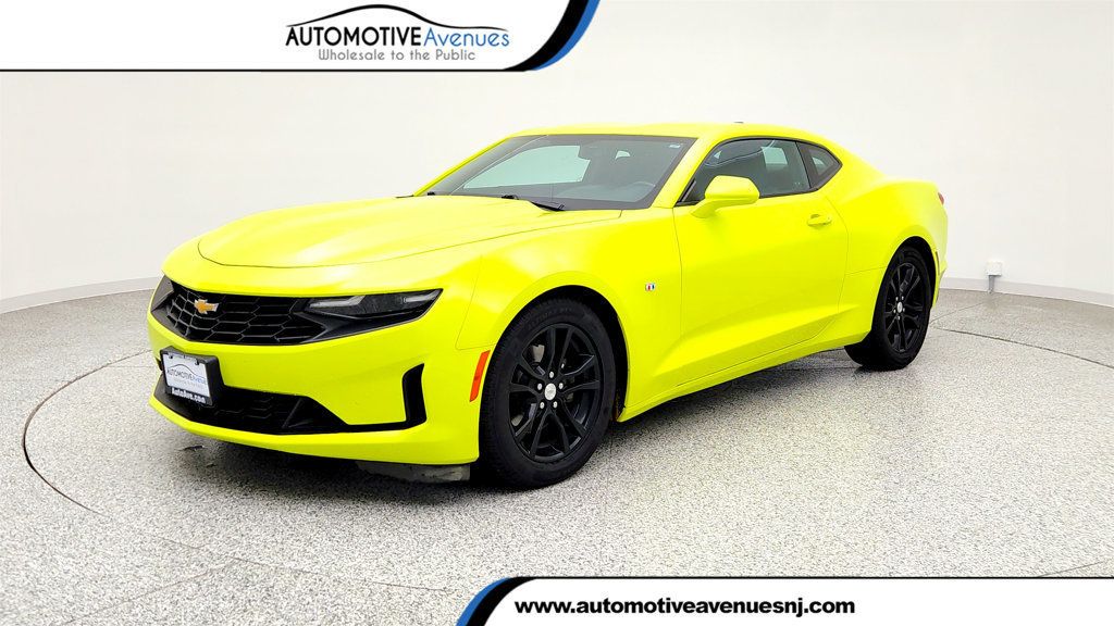 2019 Chevrolet Camaro 2dr Coupe 1LS w/ Remote Start - 23013813 | Video 1