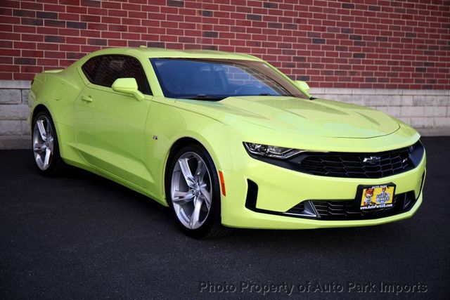 2019 Chevrolet Camaro 2dr Coupe 1LT - 22688530 - 18