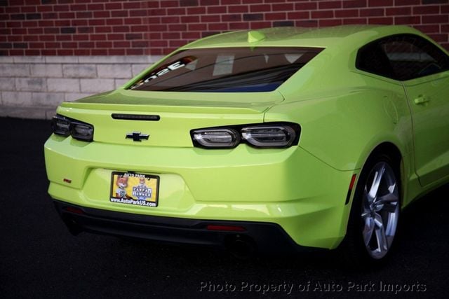 2019 Chevrolet Camaro 2dr Coupe 1LT - 22688530 - 24