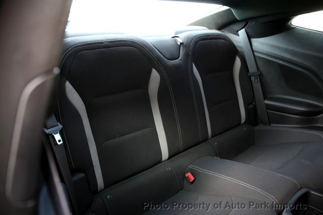 2019 Chevrolet Camaro 2dr Coupe 1LT - 22688530 - 30