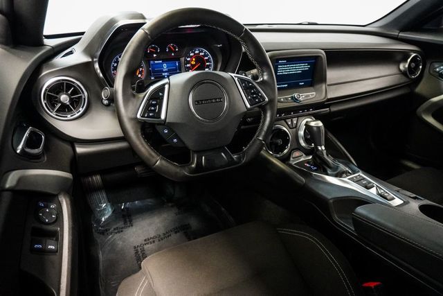 2019 Chevrolet Camaro 2dr Coupe 1LT - 22994252 - 9