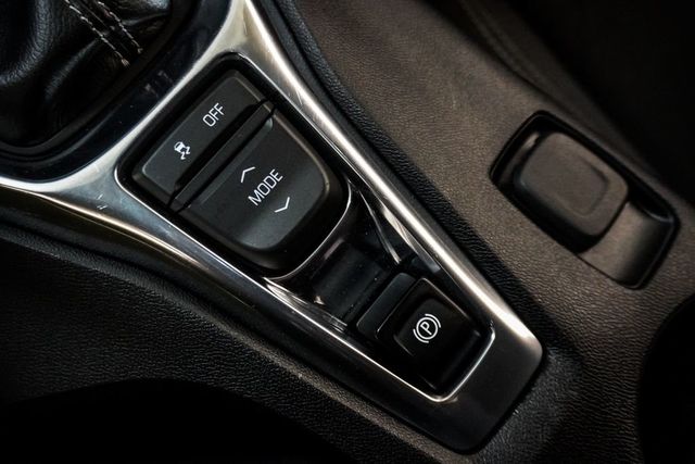 2019 Chevrolet Camaro 2dr Coupe 1LT - 22994252 - 23