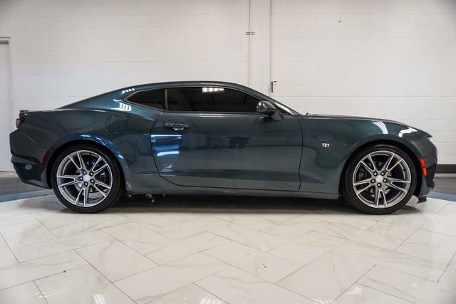 2019 Chevrolet Camaro 2dr Coupe 1LT - 22994252 - 32