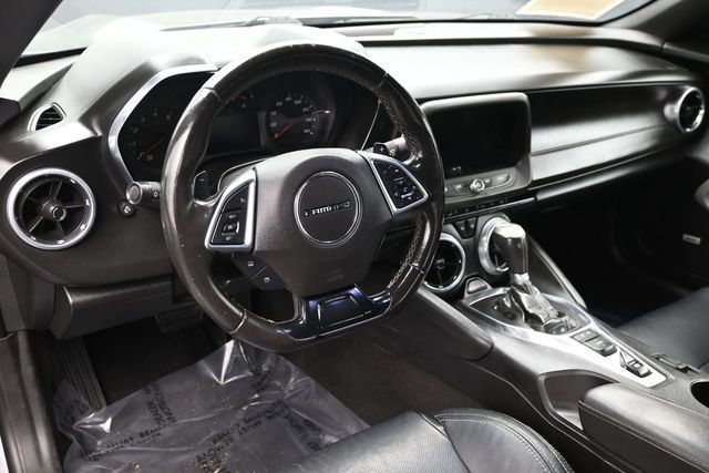 2019 Chevrolet Camaro 2dr Coupe 1LT - 23009958 - 11