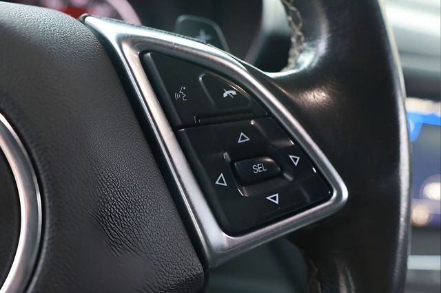 2019 Chevrolet Camaro 2dr Coupe 1LT - 22980229 - 16