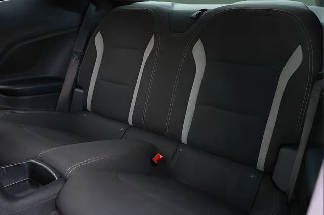 2019 Chevrolet Camaro 2dr Coupe 1LT - 22980229 - 17