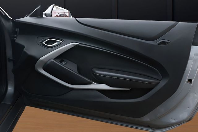 2019 Chevrolet Camaro 2dr Coupe 1LT - 22980229 - 21