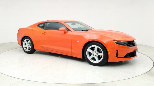 2019 Chevrolet Camaro 2dr Coupe 1LT - 22944666 - 2